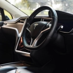 Автономный автомобиль с технологическими системами управления